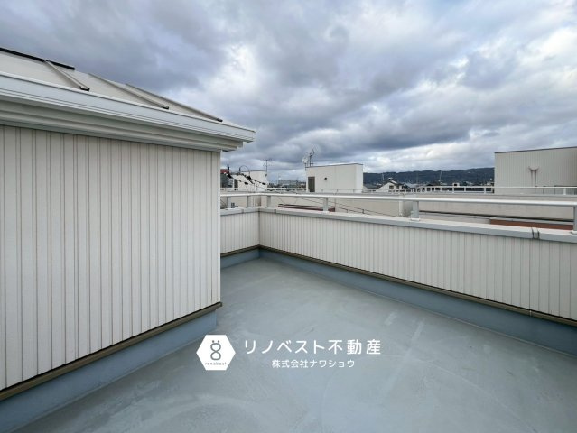 東大阪市角田2丁目のバルコニー|ファミリー行事が増えて家族の仲が深まりますね◎