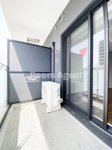 ディアレイシャス鶴舞公園のバルコニー