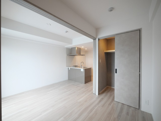 大阪市福島区吉野４丁目の賃貸マンションの居間・リビング