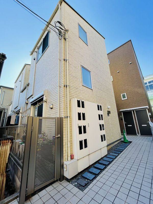 クアルト板橋の外観