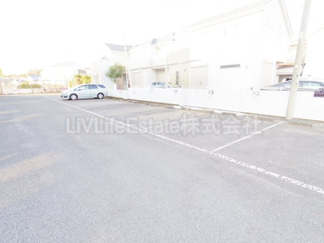 タチバナマンション(タチバナマンション)の駐車場