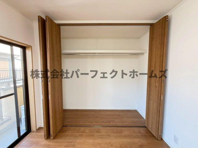 打上宮前町戸建　賃貸の収納|小物を収納するのに便利です