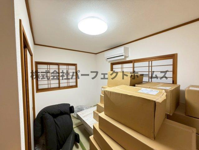 打上宮前町戸建　賃貸の和室|きれいな和室です