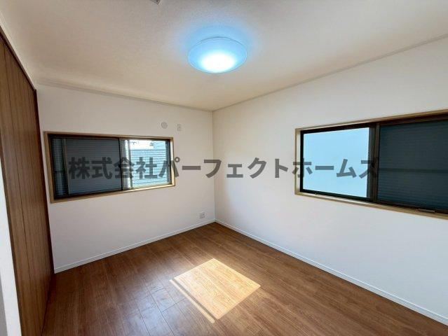 打上宮前町戸建　賃貸の洋室|きれいな洋室です
