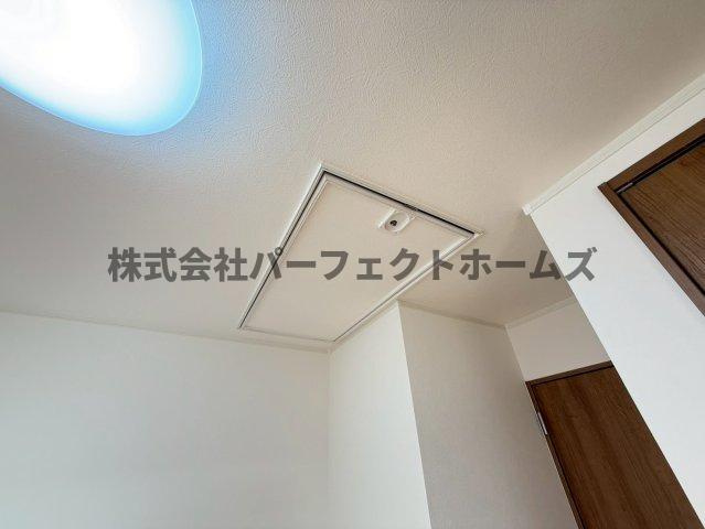 打上宮前町戸建　賃貸の収納|屋根裏収納があります