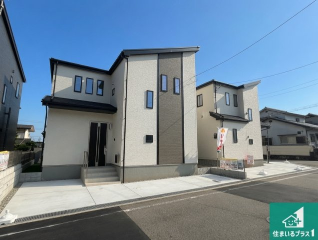 明石市大久保町高丘　新築一戸建ての外観|安心の10年保証！外観を美しく保ち、雨水で汚れを落とします！気になることがありましたら、お気軽にお問い合わせください！