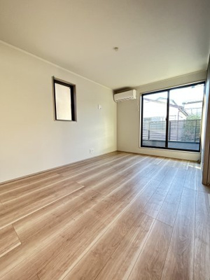 【居間・リビング】 | Lakka Warabi