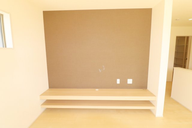 郡山市大槻町字前畑　　　2号棟　　　小山田小学校、大槻中学区　の居間・リビング|※同社施工例