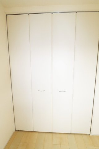 郡山市大槻町字前畑　　　2号棟　　　小山田小学校、大槻中学区　の洋室|※同社施工例