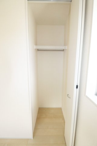 郡山市大槻町字前畑　　　2号棟　　　小山田小学校、大槻中学区　の洋室