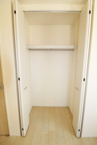 郡山市大槻町字前畑　　　2号棟　　　小山田小学校、大槻中学区　の洋室|※同社施工例