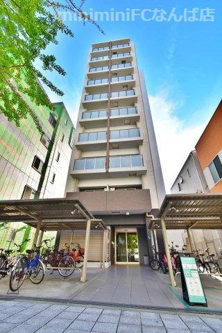 メゾンキコー難波南の外観