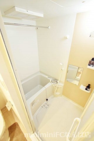 メゾンキコー難波南の浴室