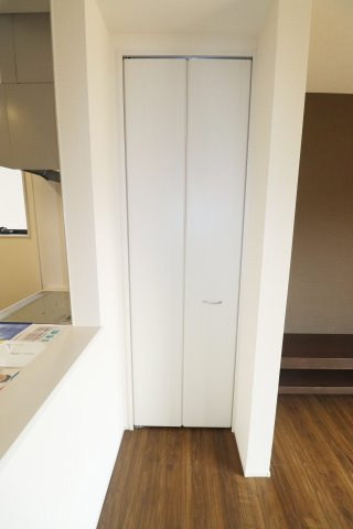 郡山市大槻町字前畑　　　３号棟　　　小山田小学校、大槻中学区　のキッチン|※同社施工例