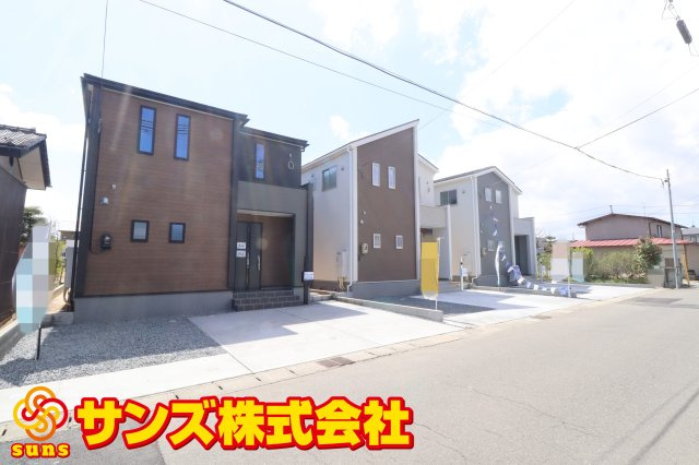 郡山市大槻町字前畑　　　３号棟　　　小山田小学校、大槻中学区　の外観|北東側から見た区画全体