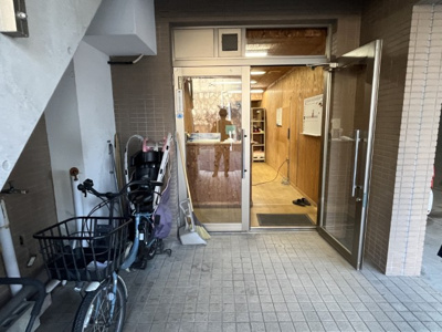 【ロビー】 | 緑ヶ丘事務所