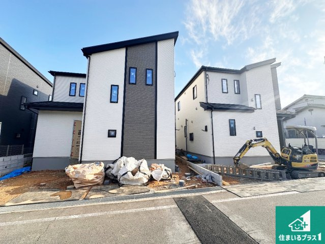 明石市大久保町高丘　新築一戸建ての外観|周辺は落ち着いた街並みの住宅地！子育てがしやすい住環境です！まだ未完成ですが、現地でしかわからない事もございます。是非一度ご覧ください。