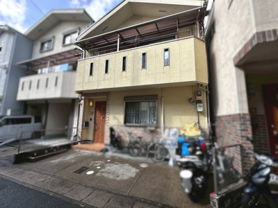 【外観】 | 西院西貝川町　中古戸建 | 車通りが少ないので小さなお子様も安心♪