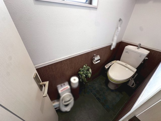 【その他】 | 西院西貝川町　中古戸建 | 便利なトイレ2か所♪