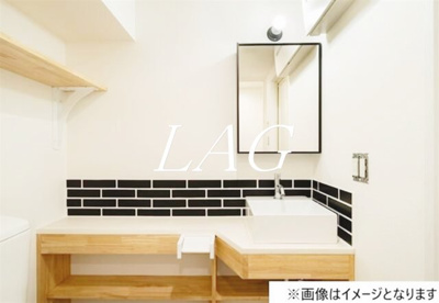 【洗面所】 | エルハイム麹町 | 洗面台です。