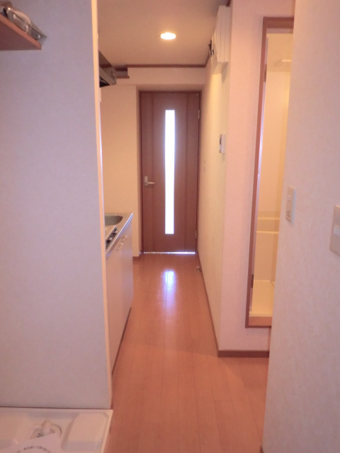 Ｂｅｒｒｙ　Ｈｉｌｌ　菊名の居間・リビング|写真は202号室のものです