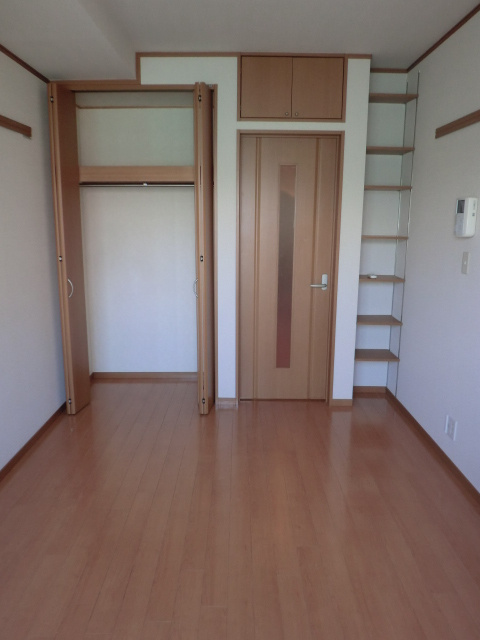 Ｂｅｒｒｙ　Ｈｉｌｌ　菊名の洋室|写真は202号室のものです