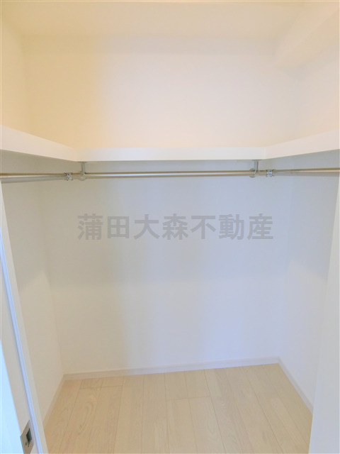 ジニア大森西の収納|収納　大型ウォークインクローゼット