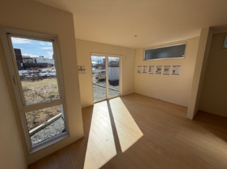 【居間・リビング】 | 滝沢市室小路 | 弊社限定オプションプレゼントキャンペーン