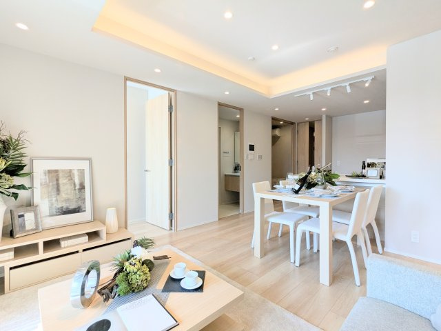 クレッセント東京ヴュータワーの外観