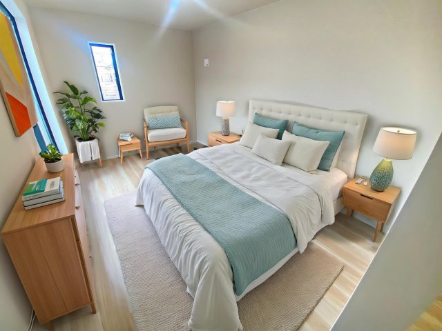所沢市中新井3丁目・全2棟　新築一戸建　2号棟の寝室|2F洋室9.8帖（家具はCG画像での表示になります）
