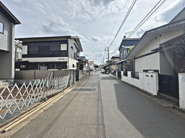 所沢市中新井3丁目・全2棟　新築一戸建　2号棟の前面道路含む現地写真|現地写真（2026年4月6日撮影）