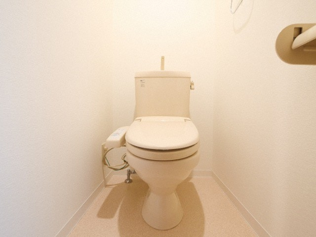 ブリリアントコート心斎橋イーストのトイレ