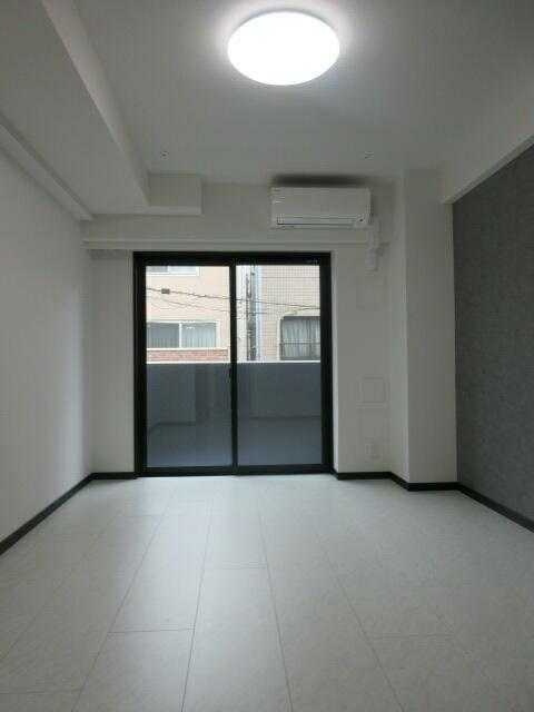 イアース本所吾妻橋の居間・リビング