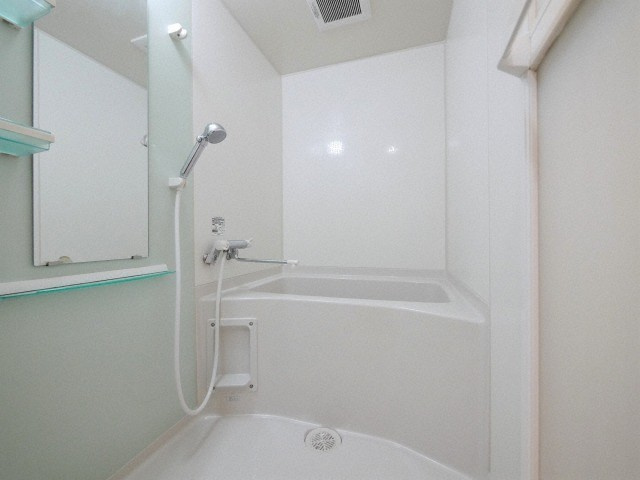 大阪市浪速区元町１丁目の賃貸マンションの浴室