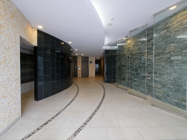 大阪市浪速区元町１丁目の賃貸マンションのロビー