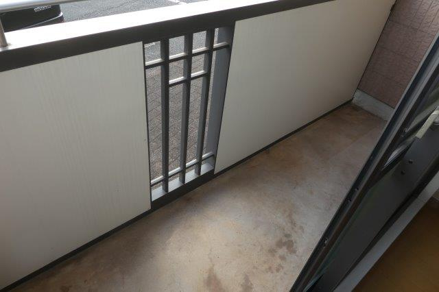 グランシード三宅のバルコニー