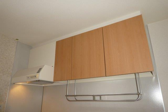 グランシード三宅のキッチン|キッチン上収納