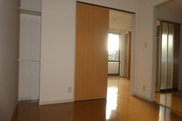 グランシード三宅の洋室|納戸