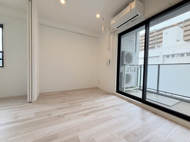 エル・セレーノ新大阪北の居間・リビング