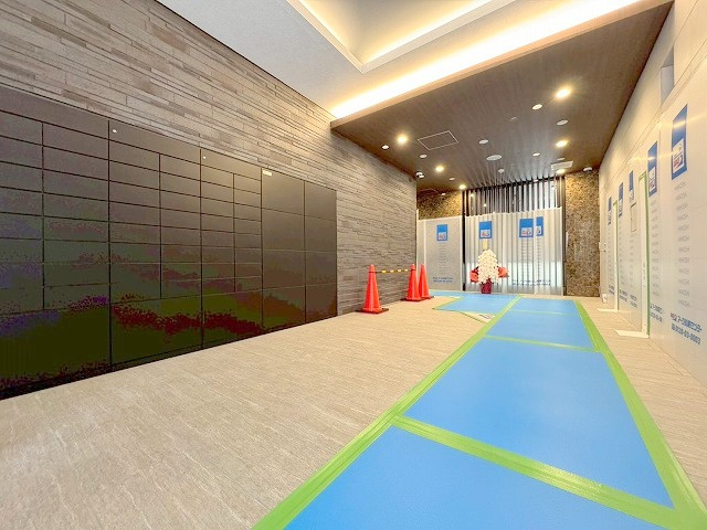 エル・セレーノ新大阪北のロビー