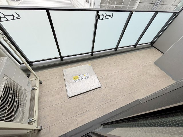 エル・セレーノ新大阪北のバルコニー