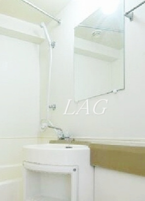 【洗面所】 | ダイアパレス東神田 | 洗面台です。