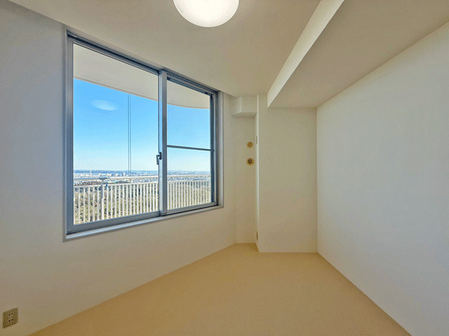 【三井不動産旧分譲タワーマンション】パークタワー台原の洋室