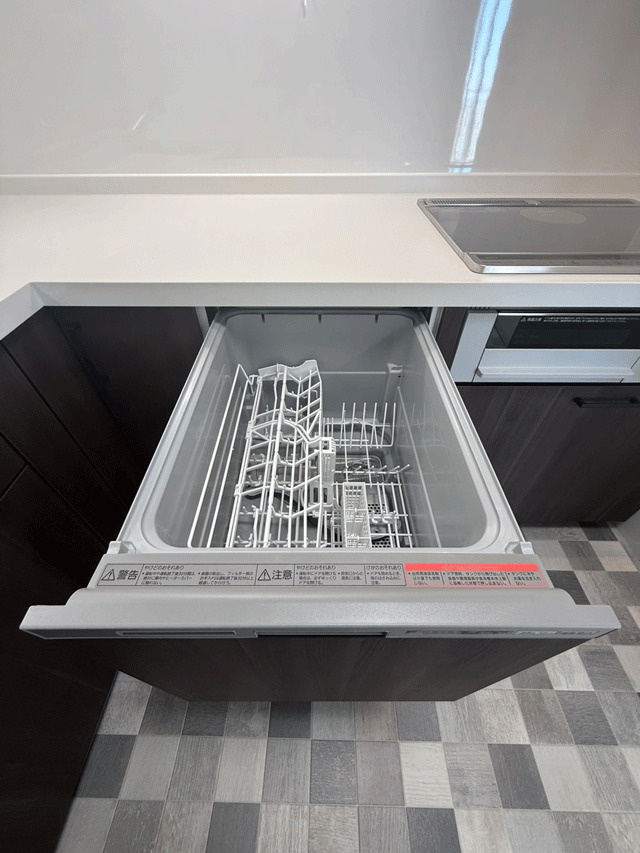 【三井不動産旧分譲タワーマンション】パークタワー台原のキッチン