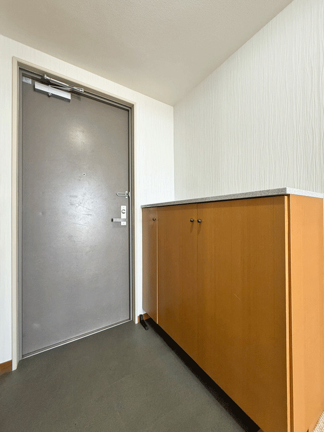 【三井不動産旧分譲タワーマンション】パークタワー台原の玄関