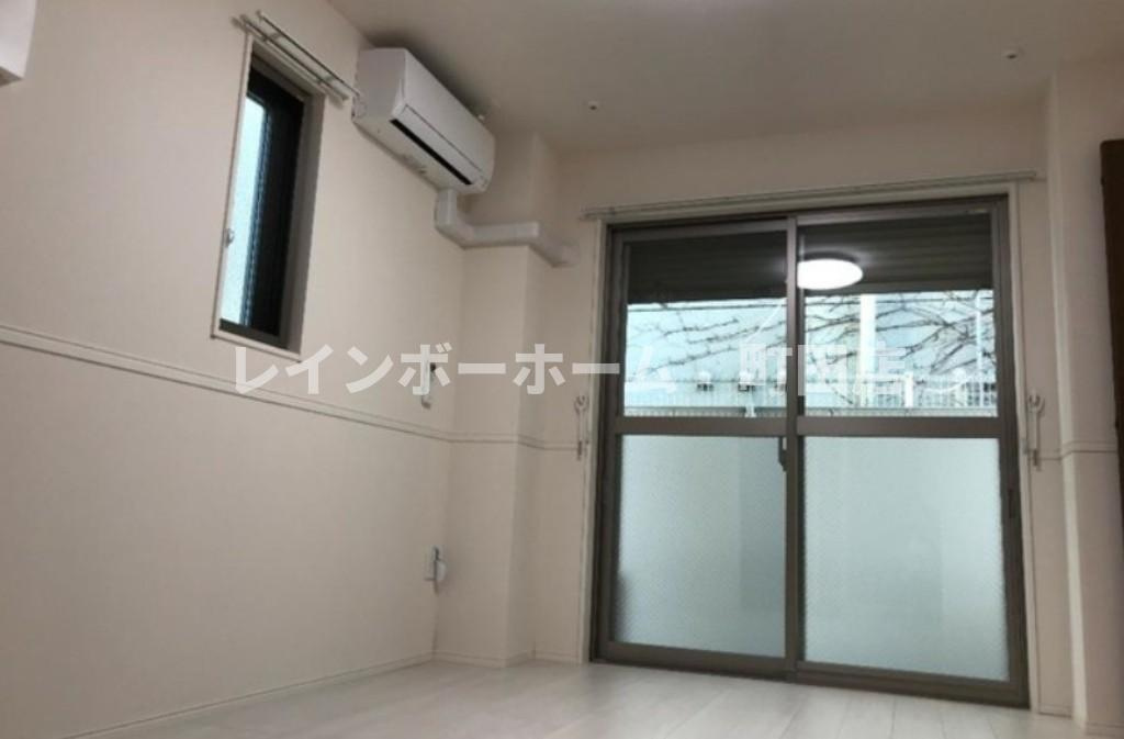 アプリコットCの内装