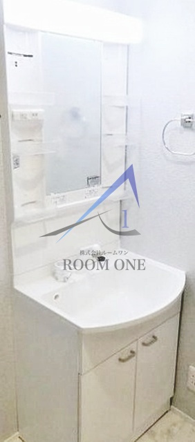 ストーリオ高円寺Ⅱの洗面所|洗面台です。