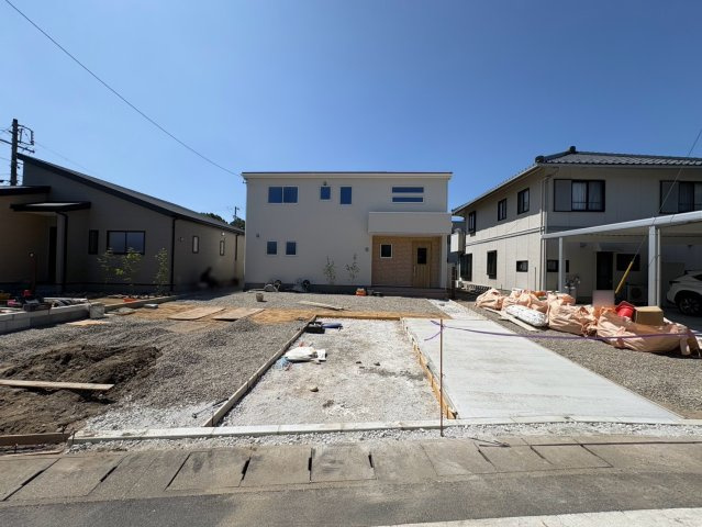 リーブルガーデン　各務原市上中屋町　全2区画分譲の防犯設備|給湯器のリモコンはお風呂の準備や、温度管理、追い炊き、その他さまざまな操作ができて便利です。