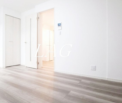 【居間・リビング】 | ミライエ大島 | 洋室のお部屋です。