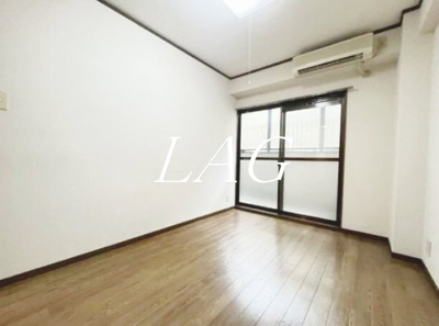 【居間・リビング】 | アーバンコートタムラ | 洋室のお部屋です。